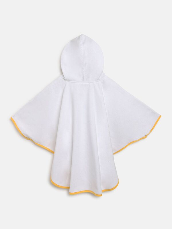 Beach Bathrobe And Towel image number 1